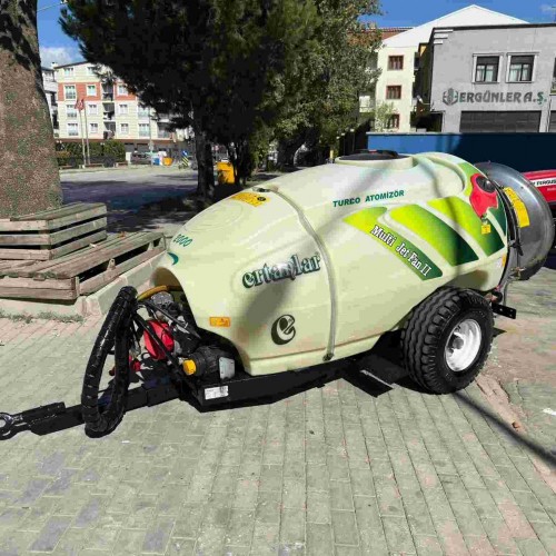 2. El Turbo İlaçlama Makinası Ertanlar Multi Jet 2023 Model 2000 Litre Çift Pervaneli 90’lık Eğik Fan, İtalyan Pompa, Şanzıman ve Meme